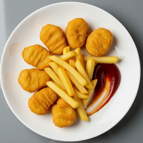 6 Pcs Chicken Nuggets & Chips 